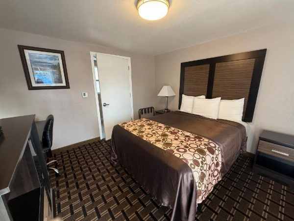 Beverly Lodge image 16